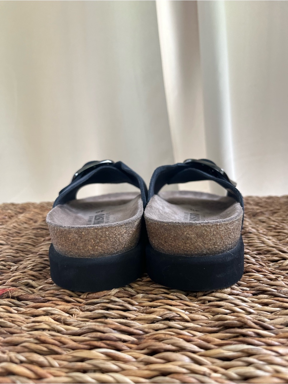 Women’s Mephisto Hariana Slide Sandals - Picture 7 of 10